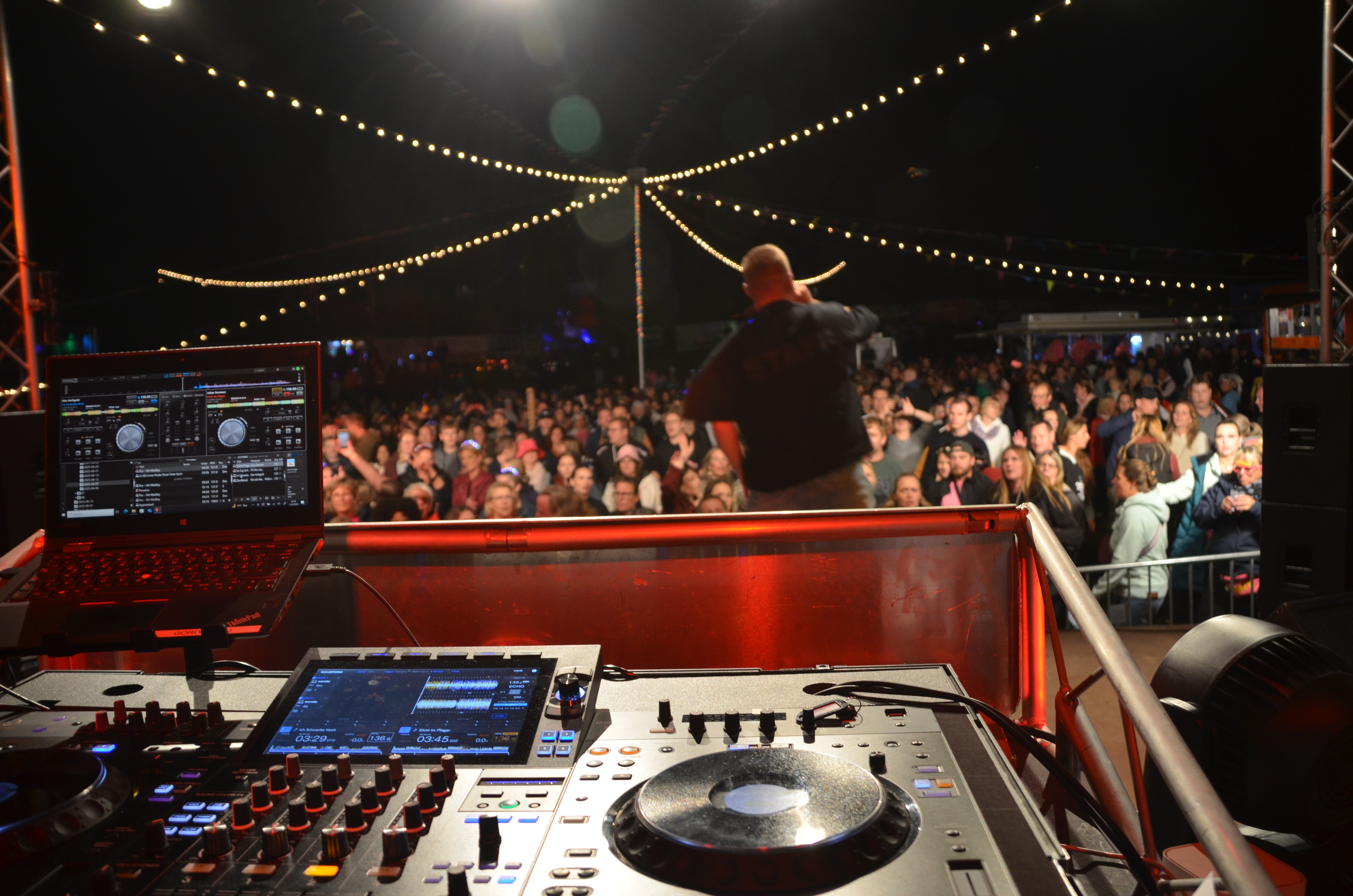 Schürze beim Brenkenhagen Open Air